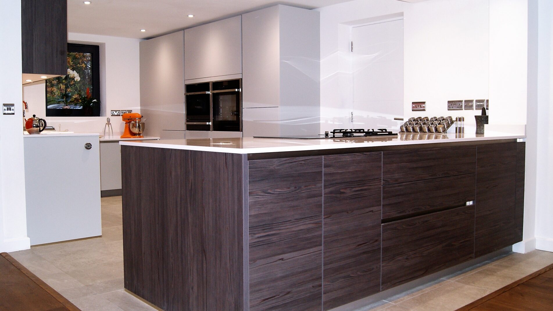 Add a Splash of Colour to your Modern Kitchen | 14th February 2017 ...