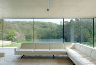Structural glazing systems - Sky House Design Centre - Ladlecombe