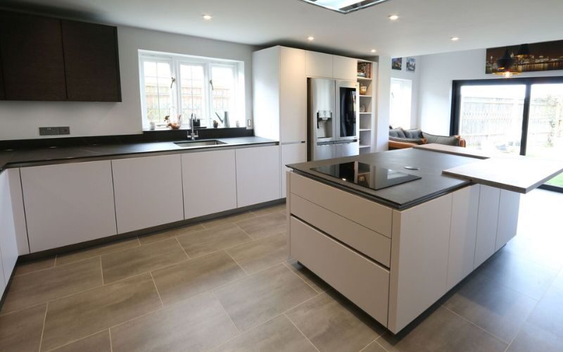 Bespoke Kitchen Clifton Road by Watermark kitchens