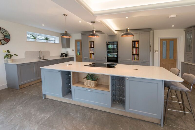 Pearl grey kitchen cupboard doors with minimal handles