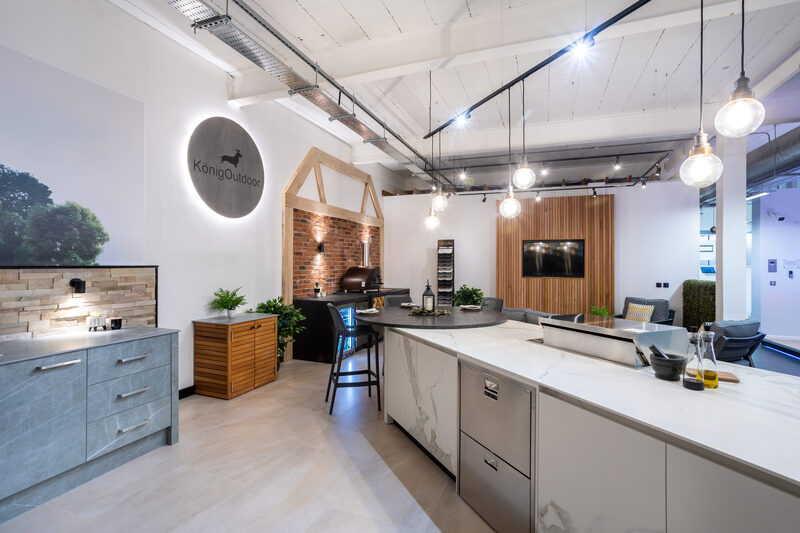 K&Atilde;&para;nigOutdoor showroom at Sky House Design Centre, Amersham