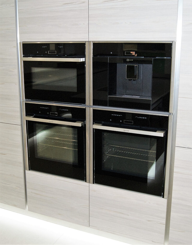Watermark Kitchens - 65 Oxford Road modern kitchen
