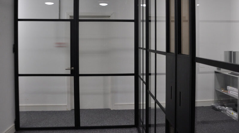 Internal Mondrian Glazing