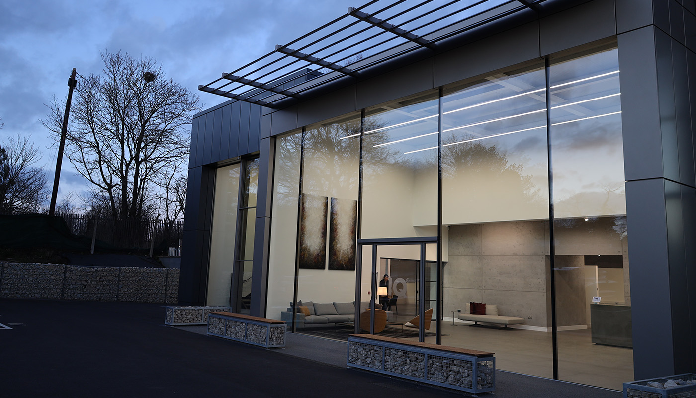 Structural glazing systems - Sky House Design Centre - the IQ Glass showroom