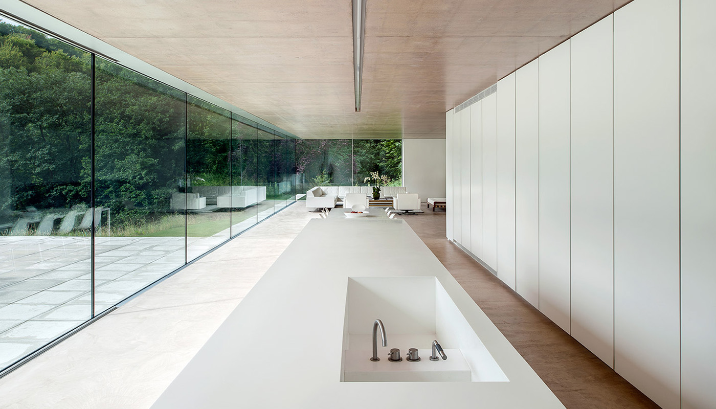 Structural glazing systems - Sky House Design Centre - Ladlecombe