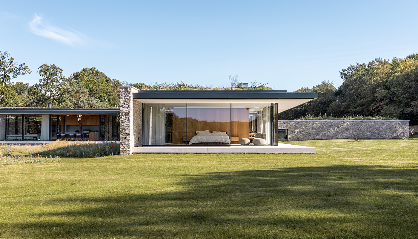 Structural glazing systems - Sky House Design Centre - Shards